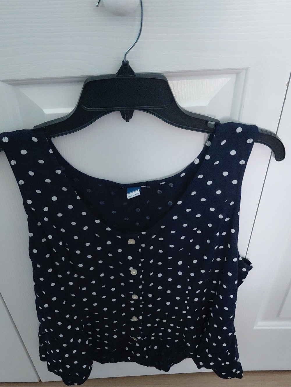Old Navy Navy Polka Dot Sleeveless Blouse